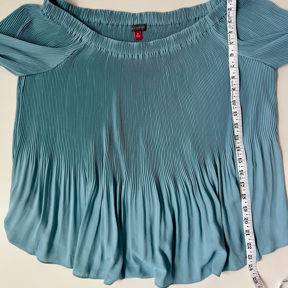 Vince Camuto Off-Shoulder Blue Top - Picture 5 of 5